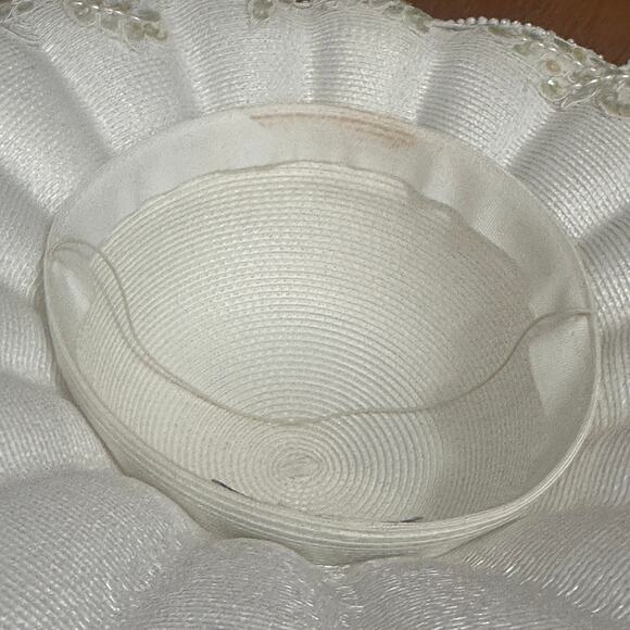 Vintage White Ms. Divine Church Derby Formal Wedding HAt with box - Picture 7 of 8